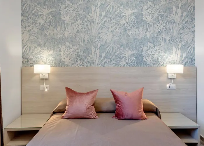 Konukevi Joyful Termini Boutique 4*
